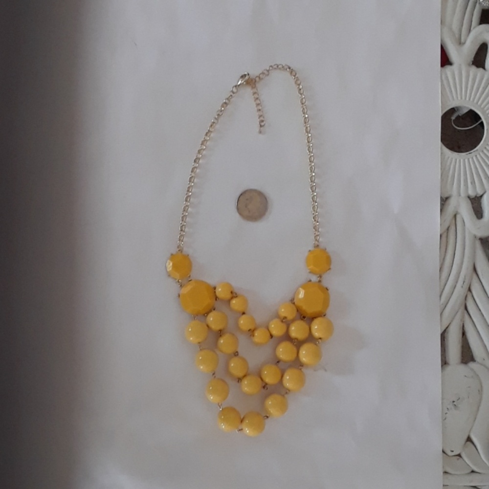 Vintage yellow waterfall necklace.